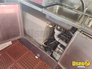 1984 P30 All-purpose Food Truck Food Warmer Delaware Gas Engine for Sale