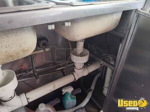1984 P30 All-purpose Food Truck Pizza Oven Delaware Gas Engine for Sale