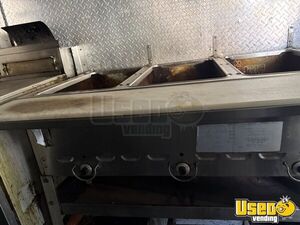 1984 P30 Grumman All-purpose Food Truck 42 Michigan Gas Engine for Sale