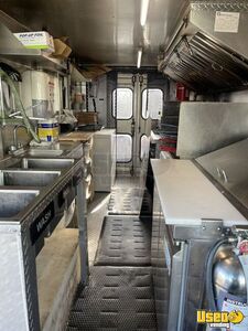 1984 P30 Kitchen Food Truck All-purpose Food Truck Flatgrill New York for Sale