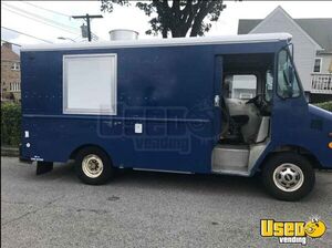 1984 P30 Kitchen Food Truck All-purpose Food Truck New York for Sale