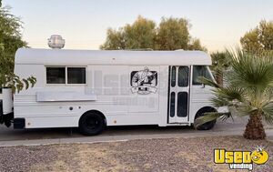 1984 P30 School Bus Food Truck All-purpose Food Truck Arizona Gas Engine for Sale