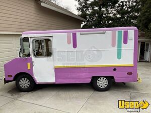 1984 P30 Stepvan Stepvan Concession Window California Gas Engine for Sale