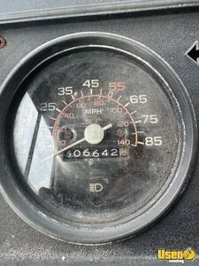 1984 P3500 All-purpose Food Truck Work Table California Gas Engine for Sale