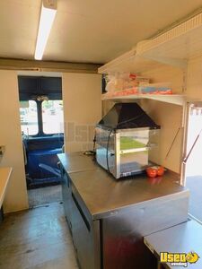 1984 Step Van Kitchen Food Truck All-purpose Food Truck Flatgrill Wisconsin Gas Engine for Sale