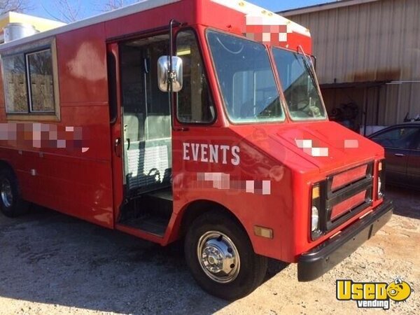 1984 Step Van Kitchen Food Truck All-purpose Food Truck North Carolina Gas Engine for Sale