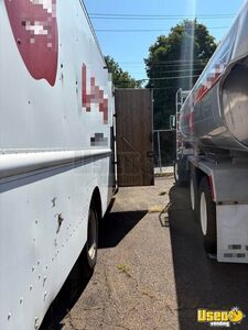 1984 Stepvan Transmission - Automatic Connecticut Diesel Engine for Sale