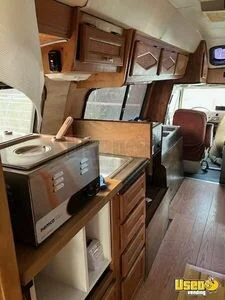 1985 Champion / Rv All-purpose Food Truck Cabinets Idaho Gas Engine for Sale