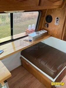 1985 Champion / Rv All-purpose Food Truck Hot Water Heater Idaho Gas Engine for Sale