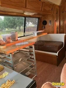 1985 Champion / Rv All-purpose Food Truck Propane Tank Idaho Gas Engine for Sale