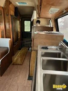 1985 Champion / Rv All-purpose Food Truck Spare Tire Idaho Gas Engine for Sale