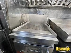 1985 Chevrolet P30 Box Truck All-purpose Food Truck Generator New York for Sale