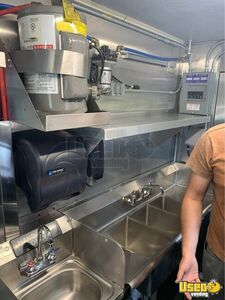 1985 Foward Control Chassis, Vandura P3500 - 6.2l, V8 All-purpose Food Truck Diamond Plated Aluminum Flooring Connecticut Diesel Engine for Sale