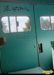 1985 Grumman Olson Ice Cream Truck Ice Cream Truck Interior Lighting Massachusetts Gas Engine for Sale