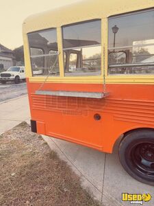 1985 Mini Blue Bird All-purpose Food Truck All-purpose Food Truck Prep Station Cooler Indiana Gas Engine for Sale