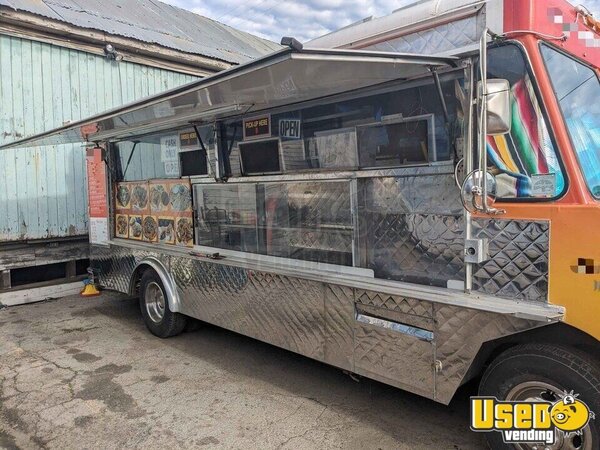 1985 P30 All-purpose Food Truck All-purpose Food Truck California Gas Engine for Sale