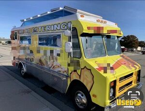 1985 P30 All-purpose Food Truck California Gas Engine for Sale