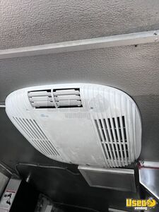 1985 P30 All-purpose Food Truck Exterior Lighting Maryland Gas Engine for Sale