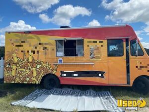 1985 P30 All-purpose Food Truck Stainless Steel Wall Covers Florida Diesel Engine for Sale