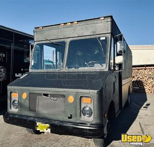 1985 P30 Food Truck All-purpose Food Truck Stovetop New Jersey Gas Engine for Sale