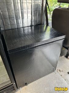 1985 P30 Food Truck All-purpose Food Truck Work Table New Jersey Gas Engine for Sale