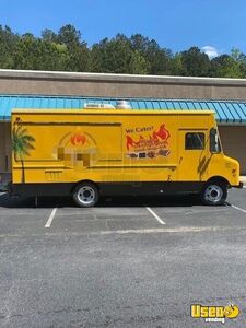 1985 P30 Kitchen Food Truck All-purpose Food Truck Air Conditioning Georgia Gas Engine for Sale