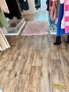 1985 P30 Mobile Boutique Additional 3 North Carolina Gas Engine for Sale