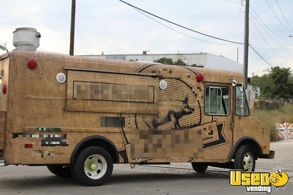 1985 P30 Step Van Kitchen Food Truck All-purpose Food Truck Breaker Panel Pennsylvania Gas Engine for Sale