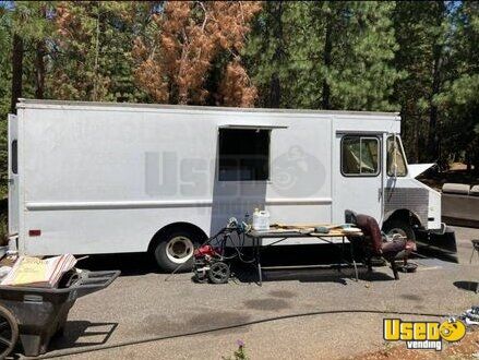 1985 P3500 All-purpose Food Truck California for Sale