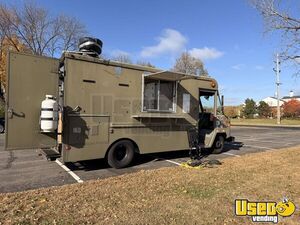 1985 P3500 All-purpose Food Truck Concession Window Minnesota Gas Engine for Sale