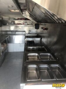 1985 P3500 Kitchen Food Truck All-purpose Food Truck Stovetop Texas Gas Engine for Sale