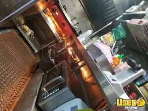 1985 P3500 Kitchen Food Truck All-purpose Food Truck Upright Freezer Colorado Gas Engine for Sale