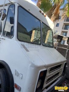 1985 Value Van Kitchen Food Truck All-purpose Food Truck Air Conditioning Arizona Gas Engine for Sale