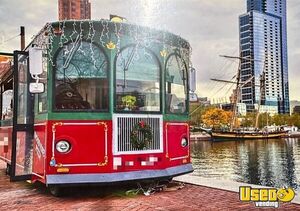 1985 Wood Fired Pizza Truck Pizza Food Truck Upright Freezer Maryland for Sale