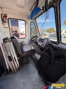 1986 3500 All-purpose Food Truck Stainless Steel Wall Covers Nevada Gas Engine for Sale