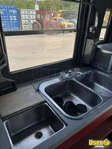 1986 Ecoline All-purpose Food Truck Deep Freezer Nova Scotia Gas Engine for Sale