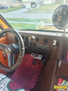 1986 G30 Ice Cream Truck Ice Cream Truck Transmission - Automatic Kansas Gas Engine for Sale