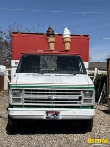 1986 G35 Coffee & Beverage Truck Cabinets Idaho Gas Engine for Sale