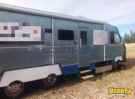 Food Truck With Living Quarters For Sale In Montana