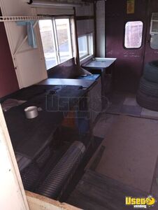 1986 P-2500 All-purpose Food Truck Interior Lighting Pennsylvania Gas Engine for Sale