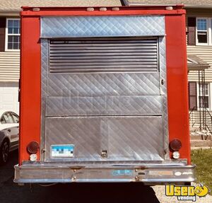 1986 P30 All-purpose Food Truck Awning Connecticut Gas Engine for Sale