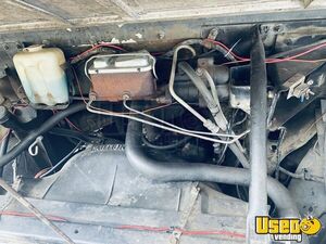 1986 P30 All-purpose Food Truck Coffee Machine Connecticut Gas Engine for Sale