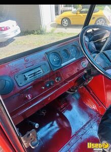 1986 P30 All-purpose Food Truck Diamond Plated Aluminum Flooring Connecticut Gas Engine for Sale