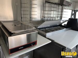 1986 P30 All-purpose Food Truck Prep Station Cooler Illinois Gas Engine for Sale