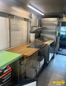 1986 P30 All-purpose Food Truck Propane Tank New York Gas Engine for Sale