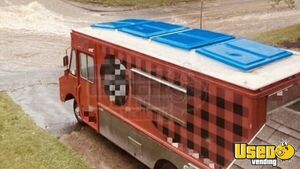 1986 P30 All-purpose Food Truck Stainless Steel Wall Covers Connecticut Gas Engine for Sale