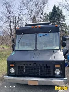 1986 P30 All-purpose Food Truck Stainless Steel Wall Covers Minnesota Gas Engine for Sale