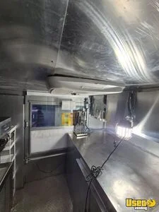 1986 P30 Ice Cream Truck Ice Cream Truck Interior Lighting North Carolina Gas Engine for Sale