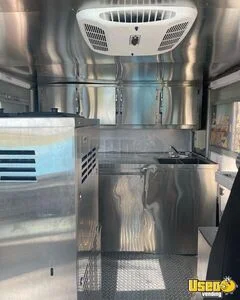 1986 P30 Ice Cream Truck Ice Cream Truck Soft Serve Machine North Carolina Gas Engine for Sale