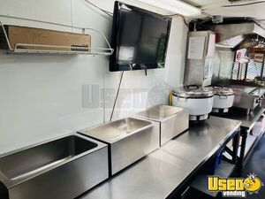 1986 P60 Food Truck All-purpose Food Truck Refrigerator Michigan Gas Engine for Sale